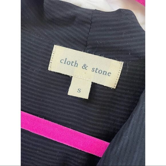 Cloth & Stone Anthropologie Black Flowy Blouse Top - Picture 3 of 5